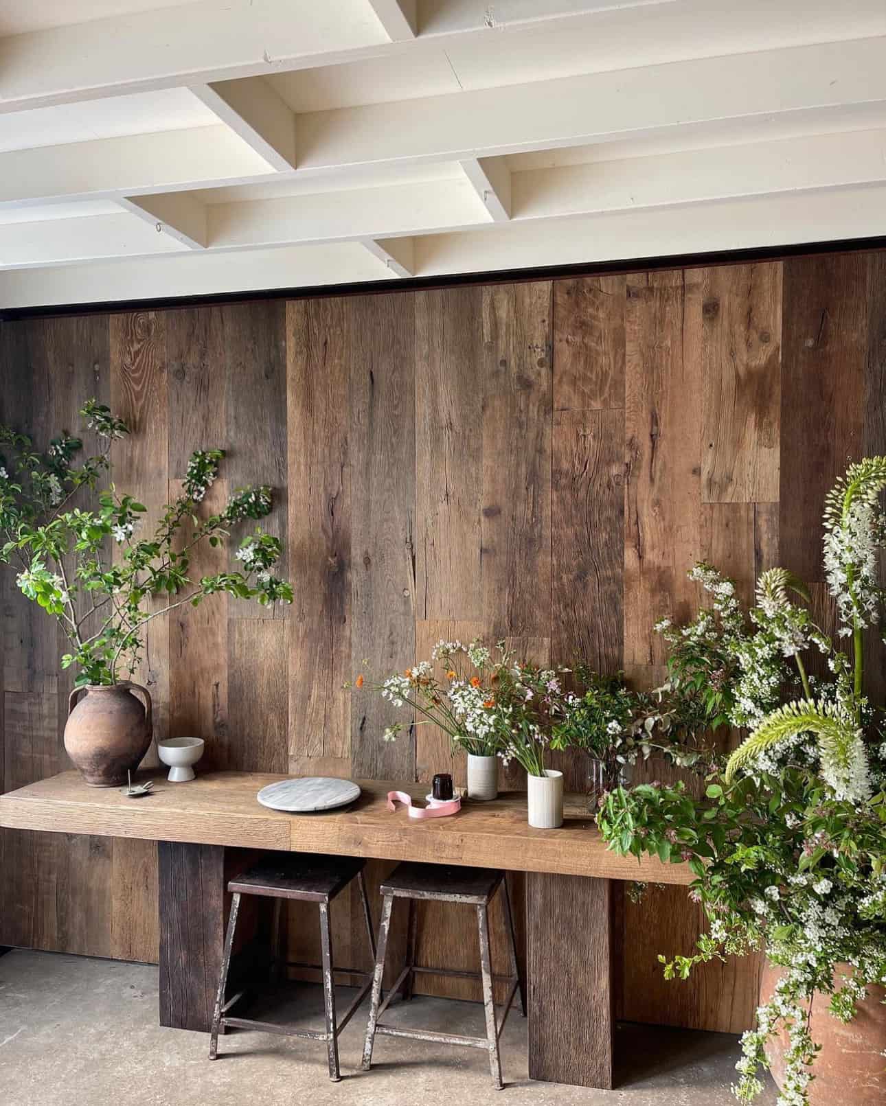 Rustic oak panelling 2