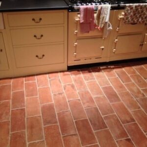 KR3 – Reclaimed Terracotta Tiles