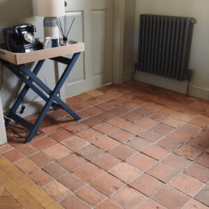 KR1 – red square reclaimed terracotta tiles