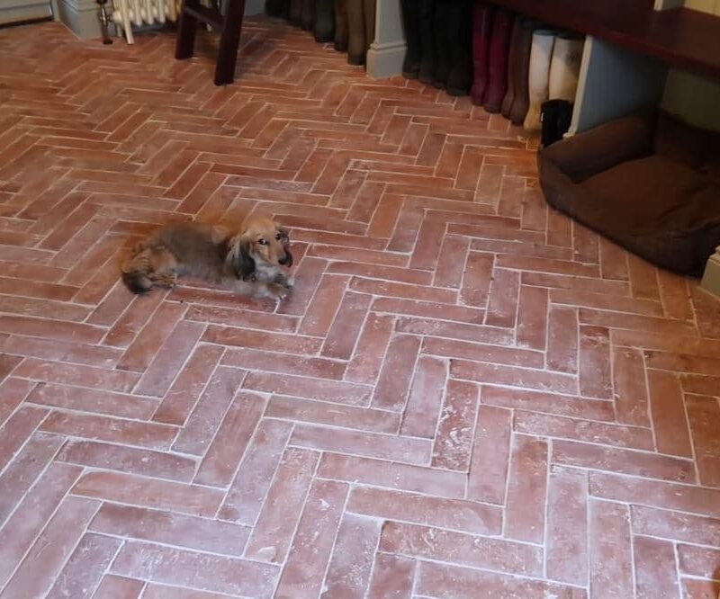 KR4 – Reclaimed Terracotta Tiles