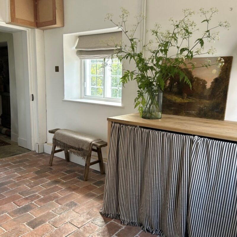 ZAMR – Rustic Brick Tile
