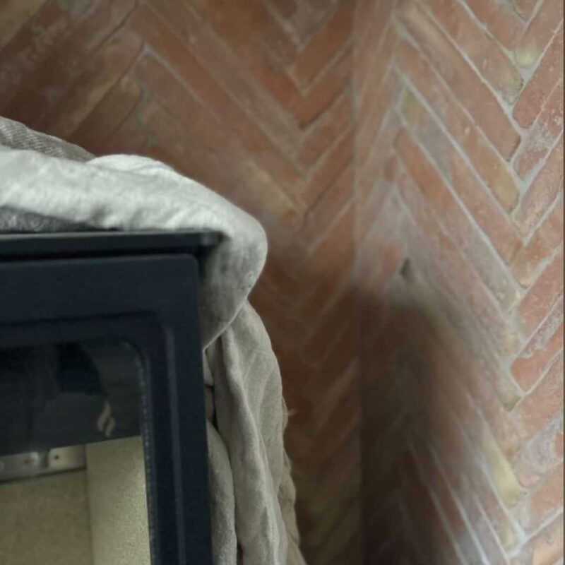 LAO 2 – Spanish Brick Tile
