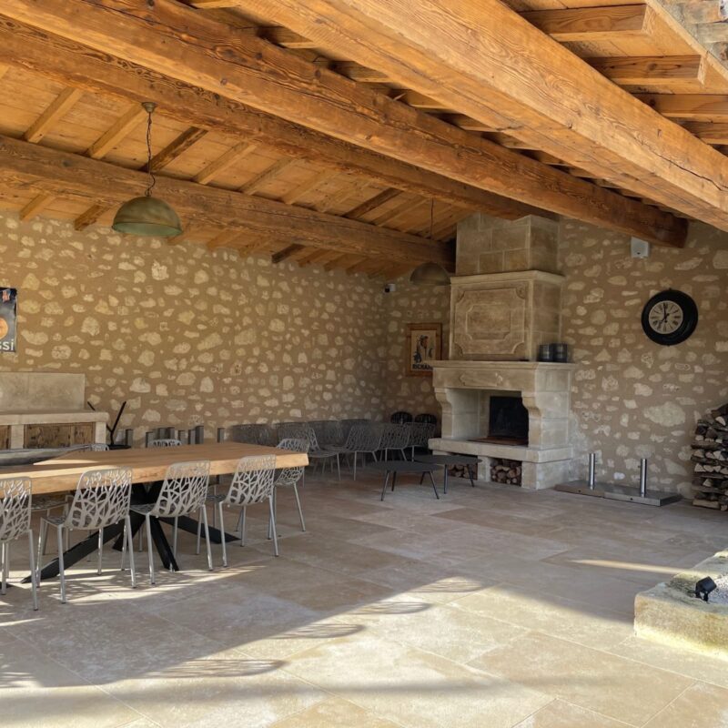 LFS – Rustic French Limestone